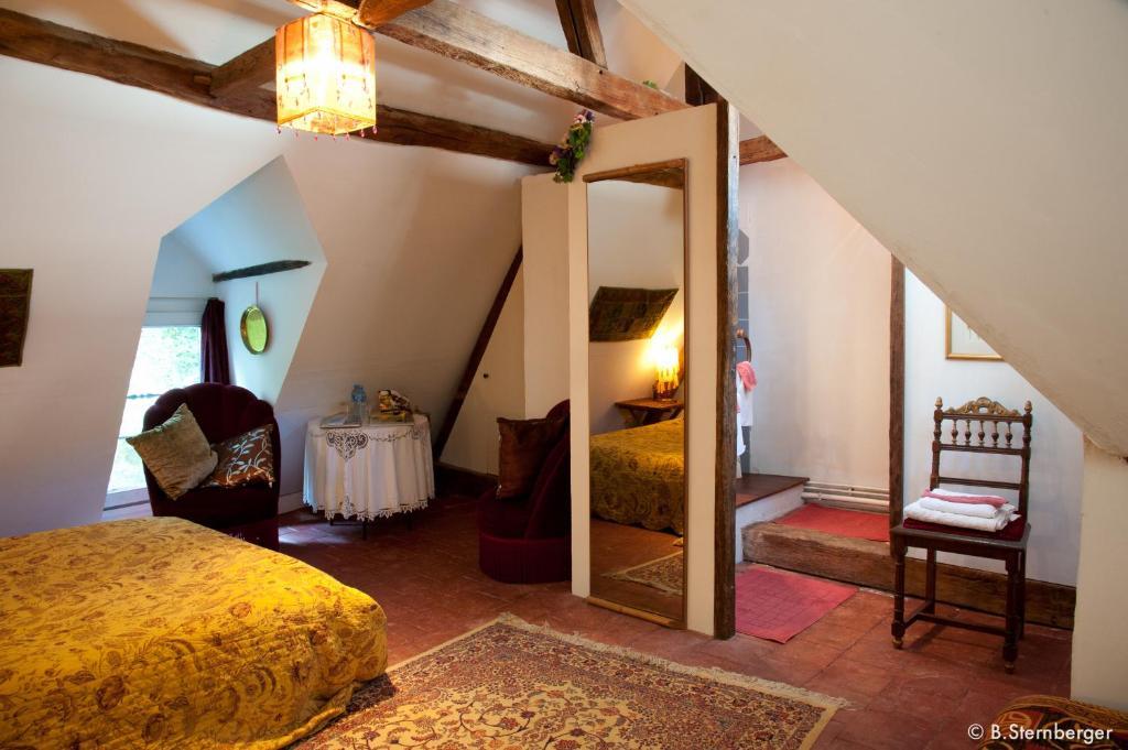 La Demeure Saint-Ours Bed and Breakfast Loches Rum bild